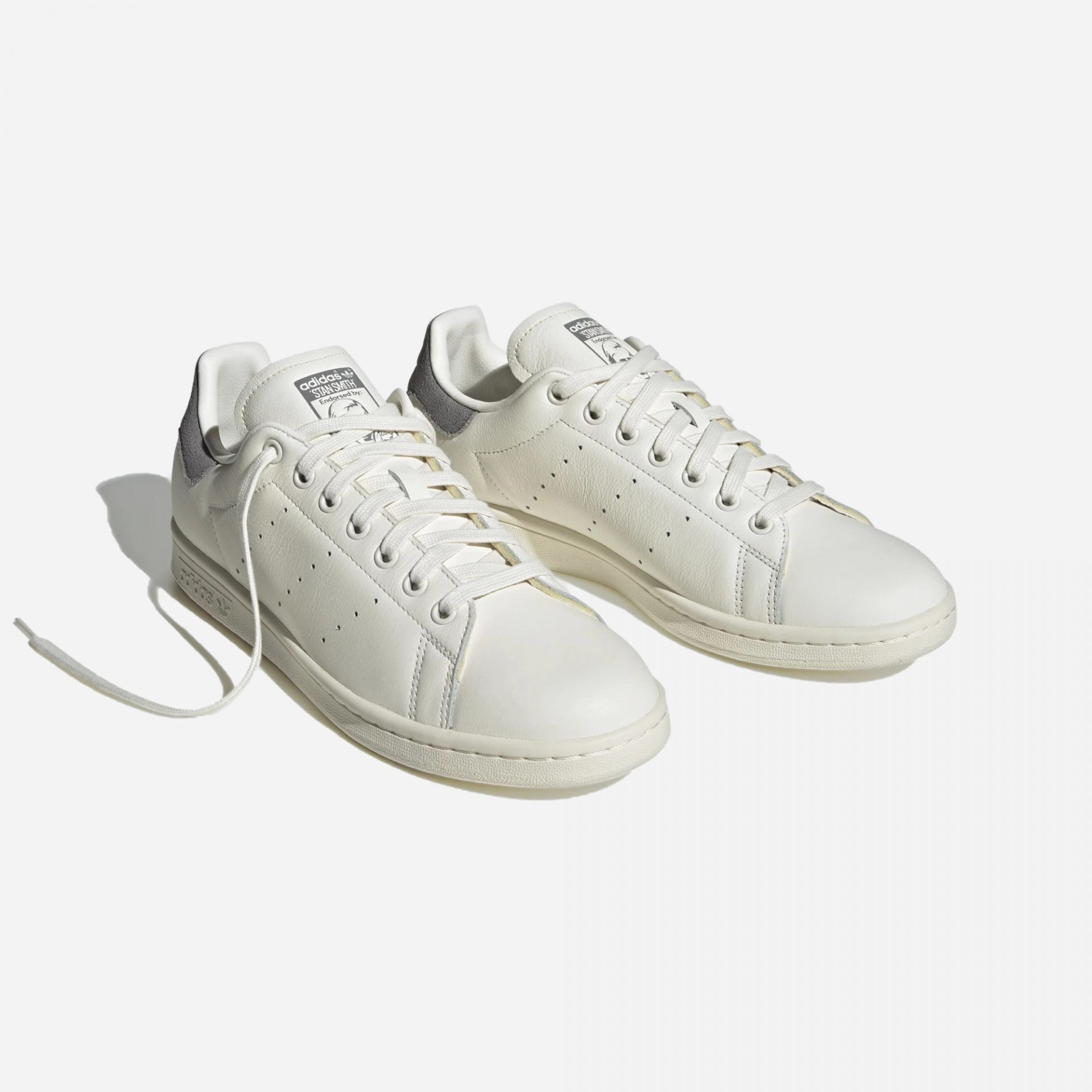 Adidas Originals | STAN SMITH  { OFF WHITE/PANTONE