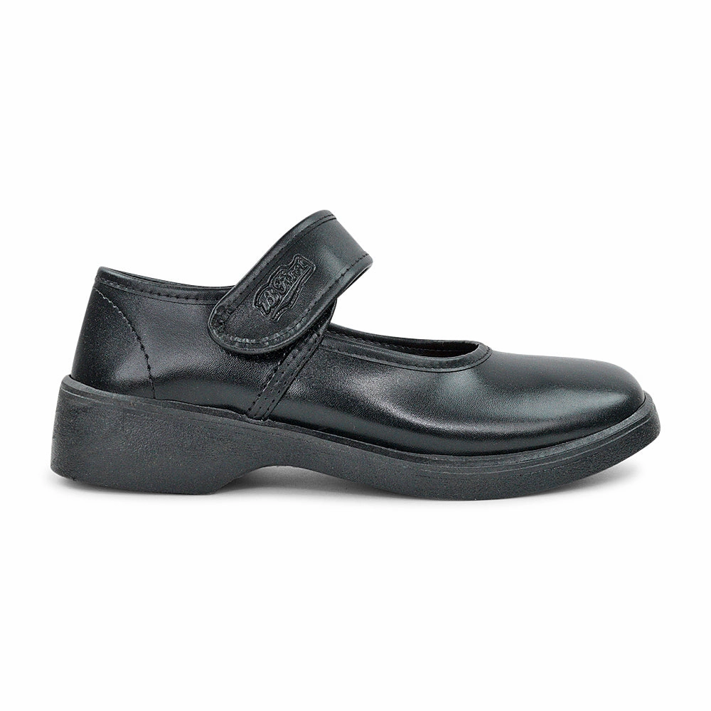 B.First ARIEL SCHOOL DRESS Shoe
