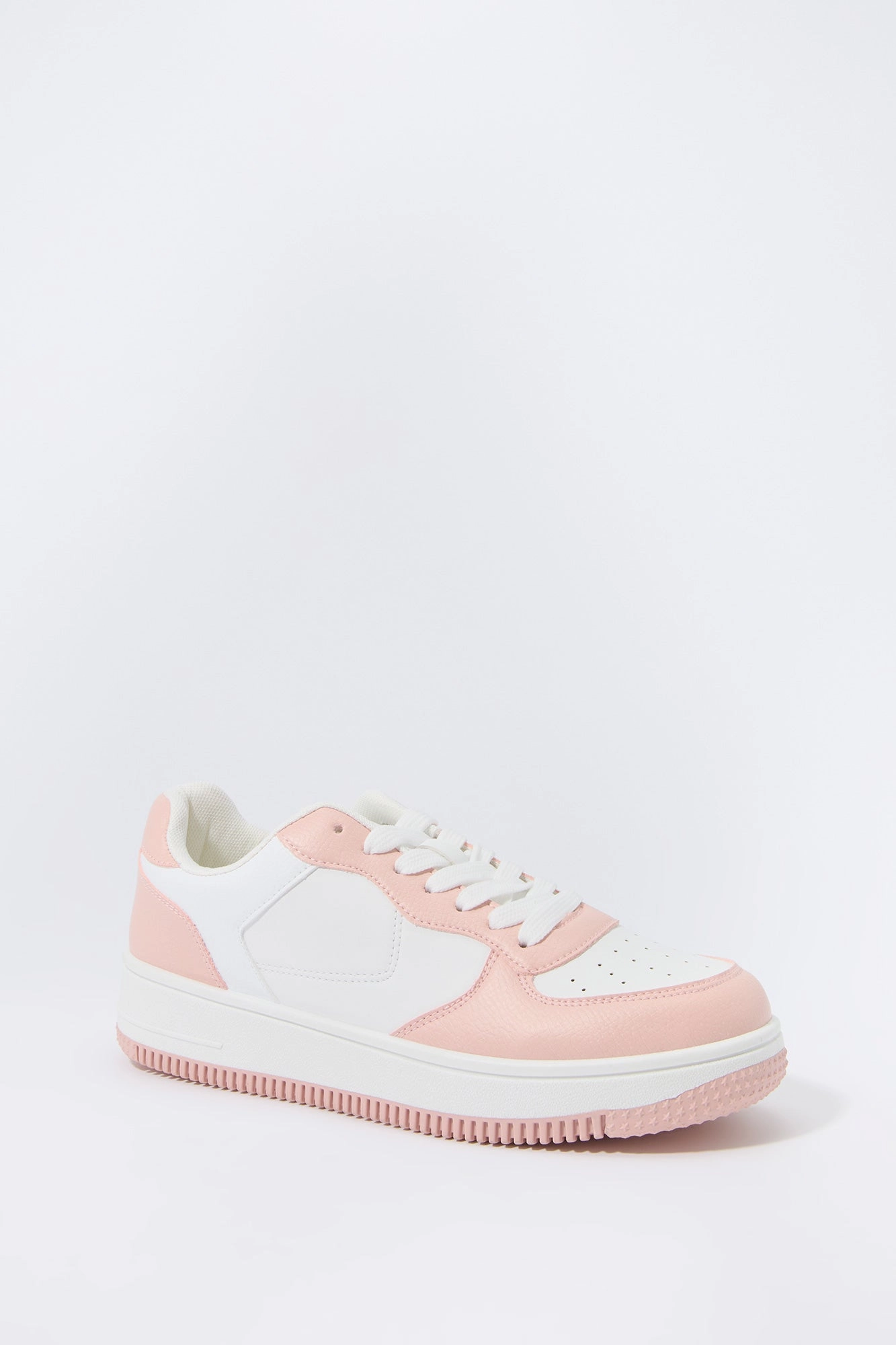 Classic Low Top Sneaker