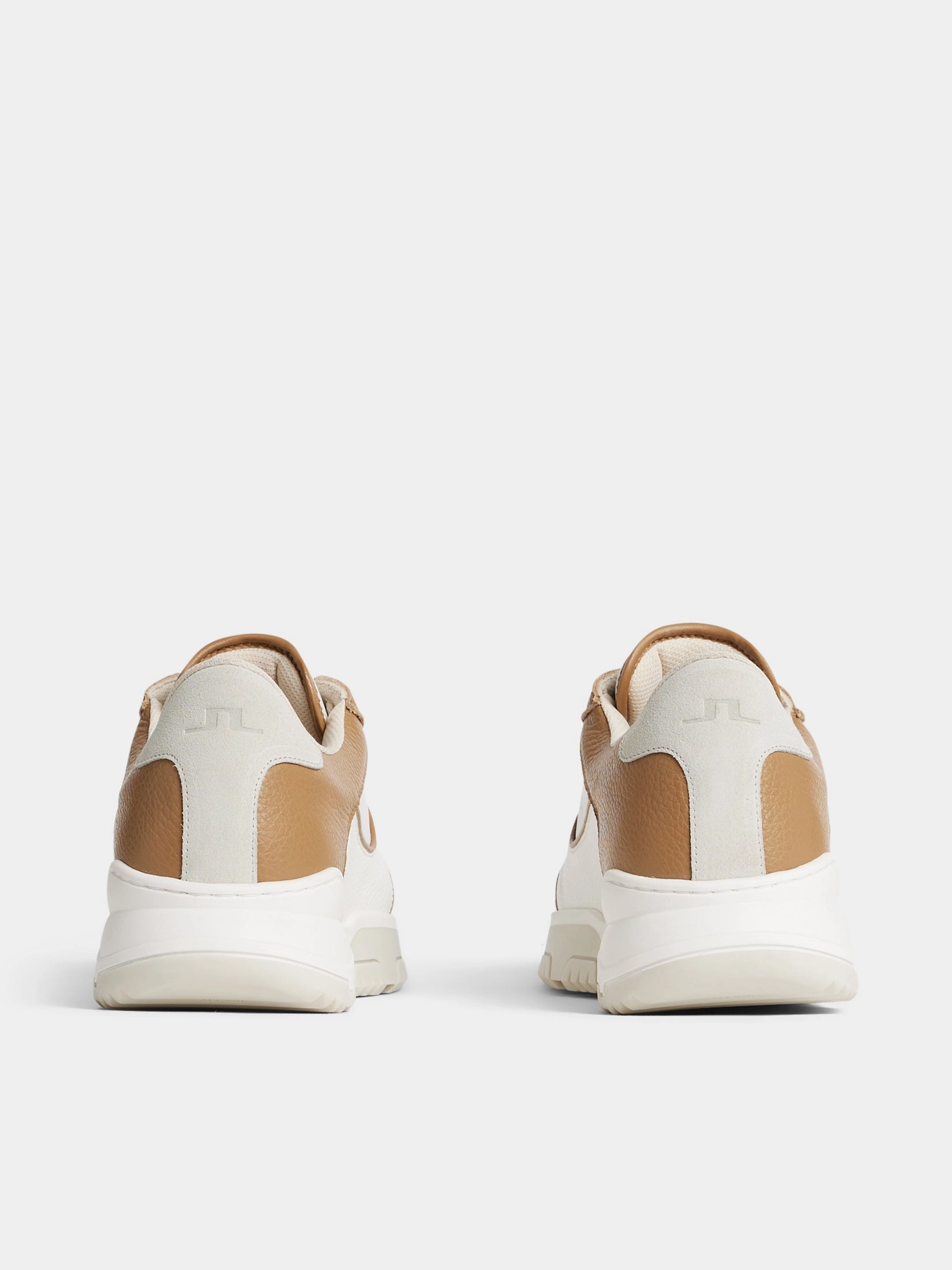 Hoop Low Top Sneaker