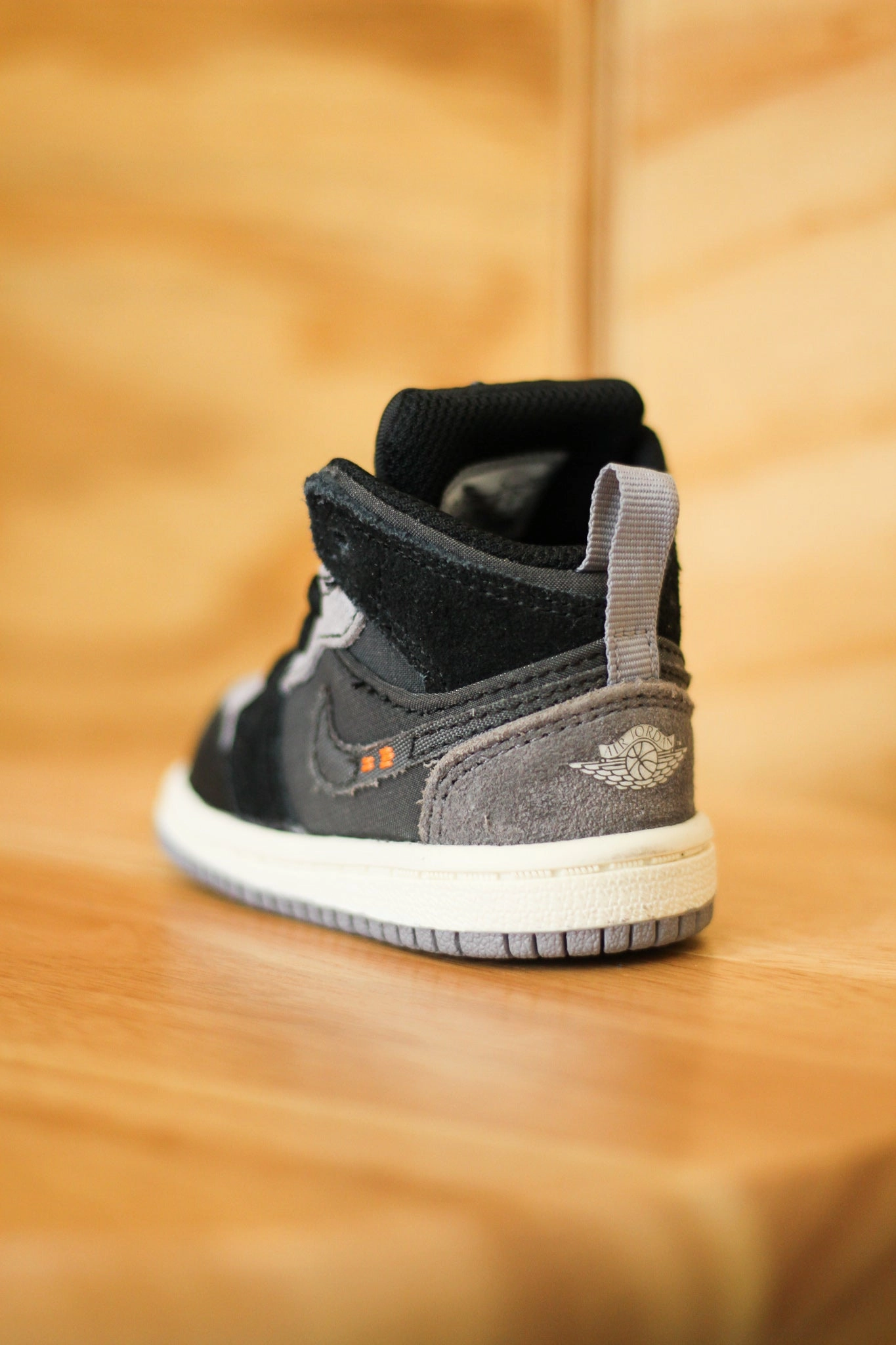 JORDAN 1 MID SE CRAFT (TD) BLACK