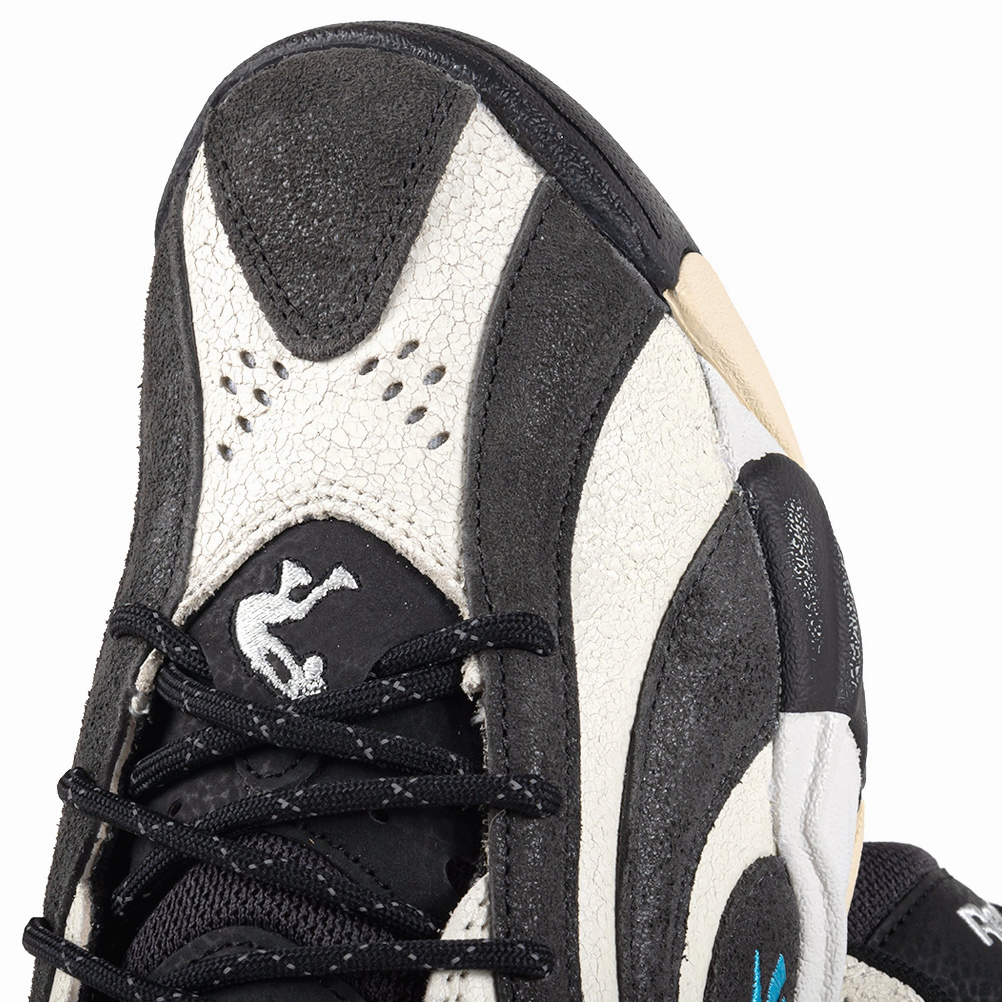 Reebok Shaqnosis Washed Black/Chalk/Blue 100230334