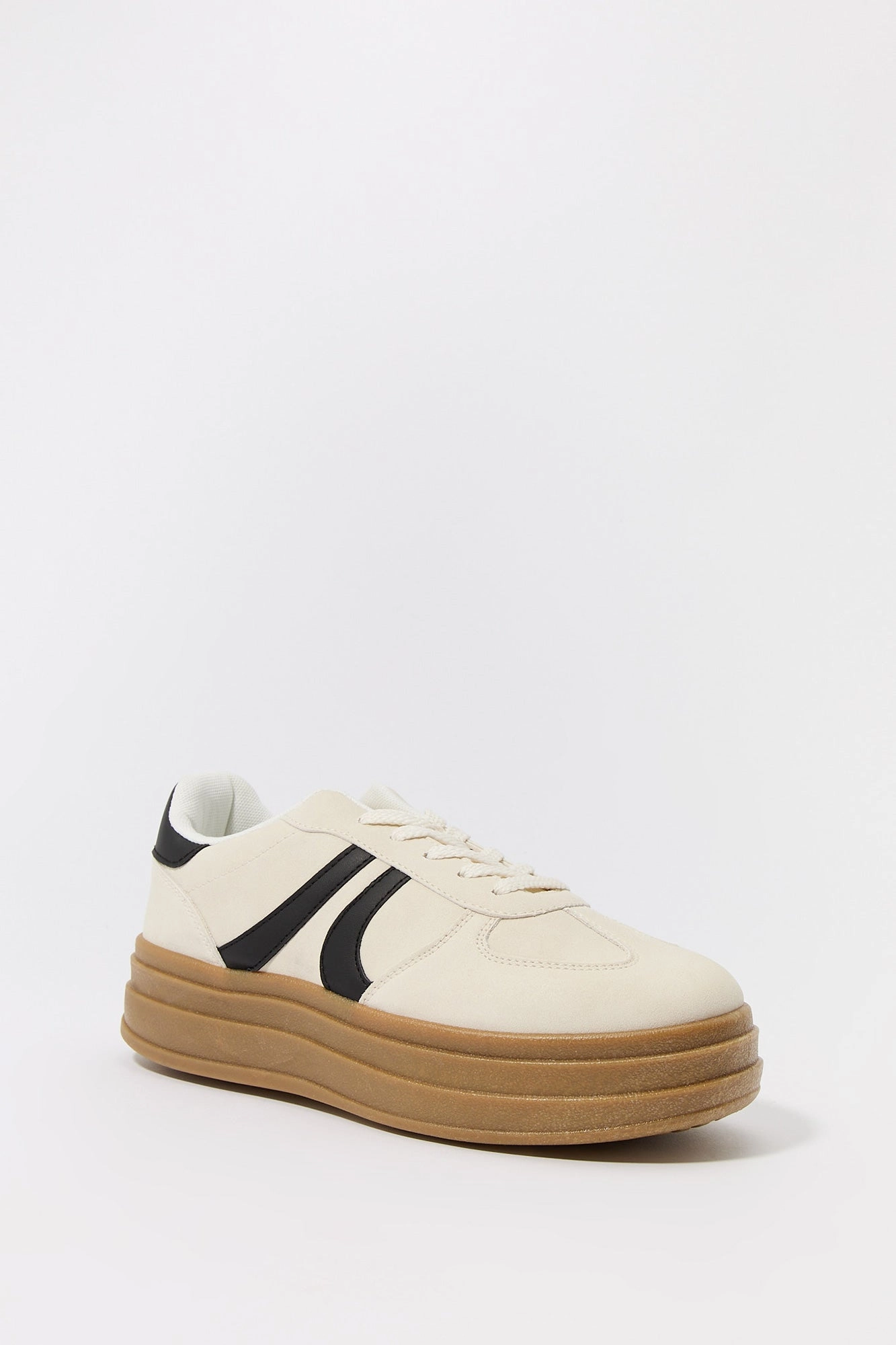Retro Platform Sneaker