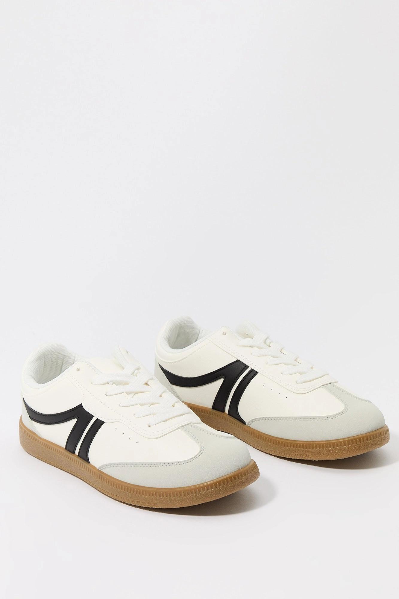 Retro Sneaker