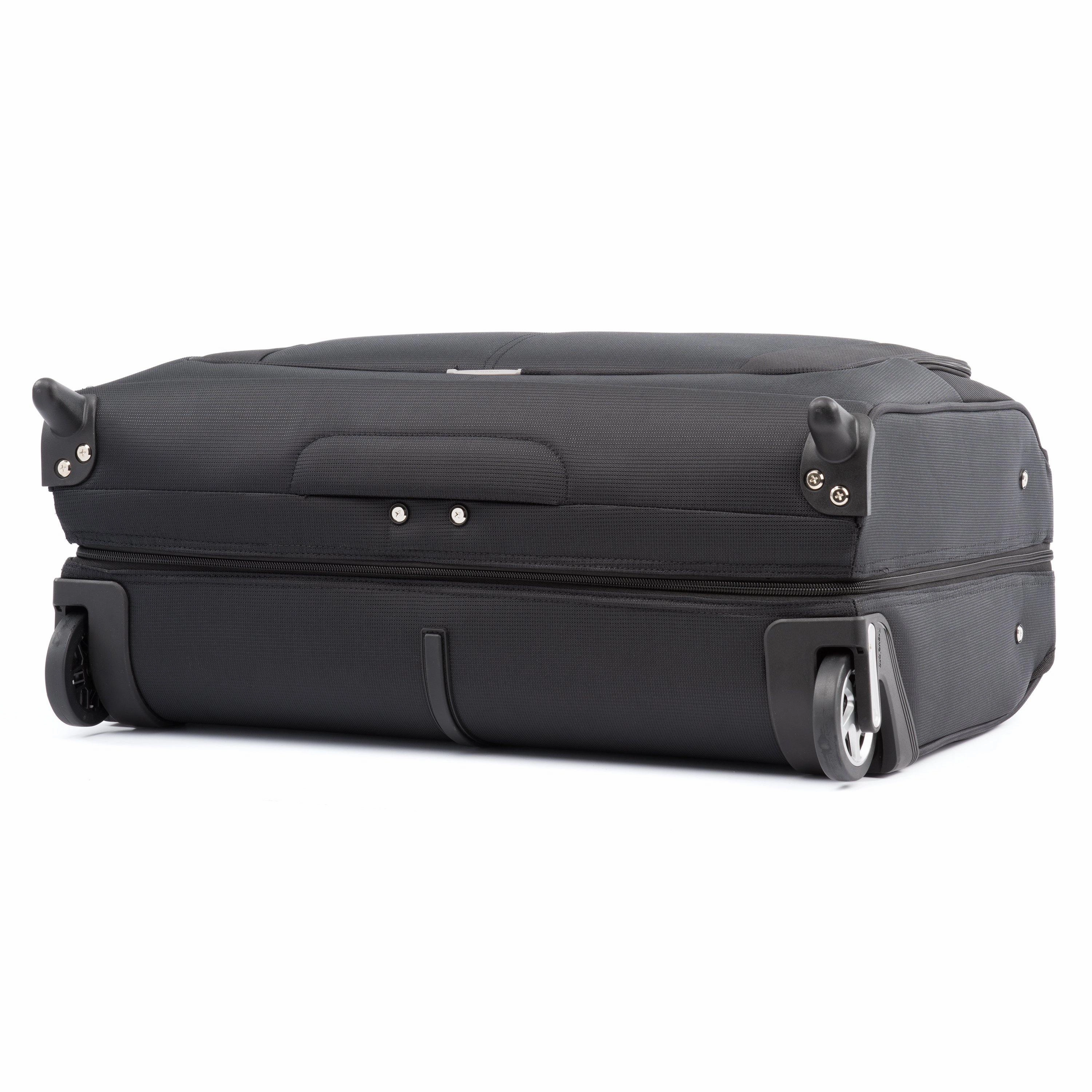 TravelPro Maxlite 5 Carry-On Rolling Garment Bag