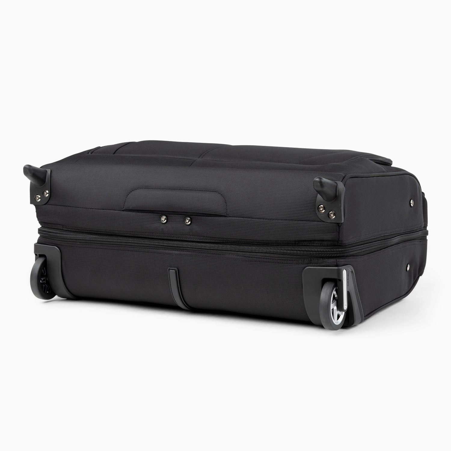 Travelpro Maxlite 5 Carry-On Rolling Garment Bag