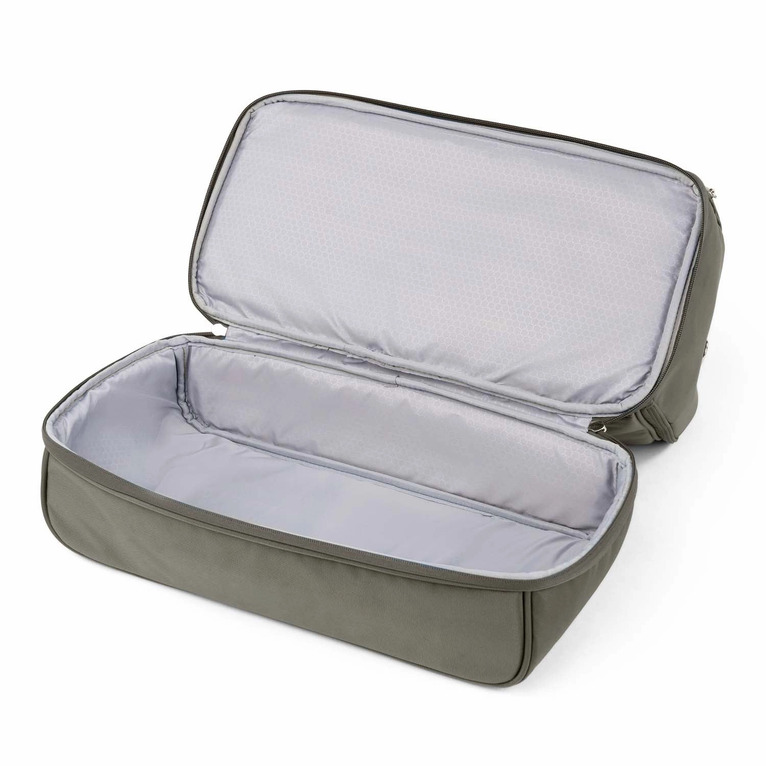Travelpro Maxlite® 5 Drop-Bottom Weekender