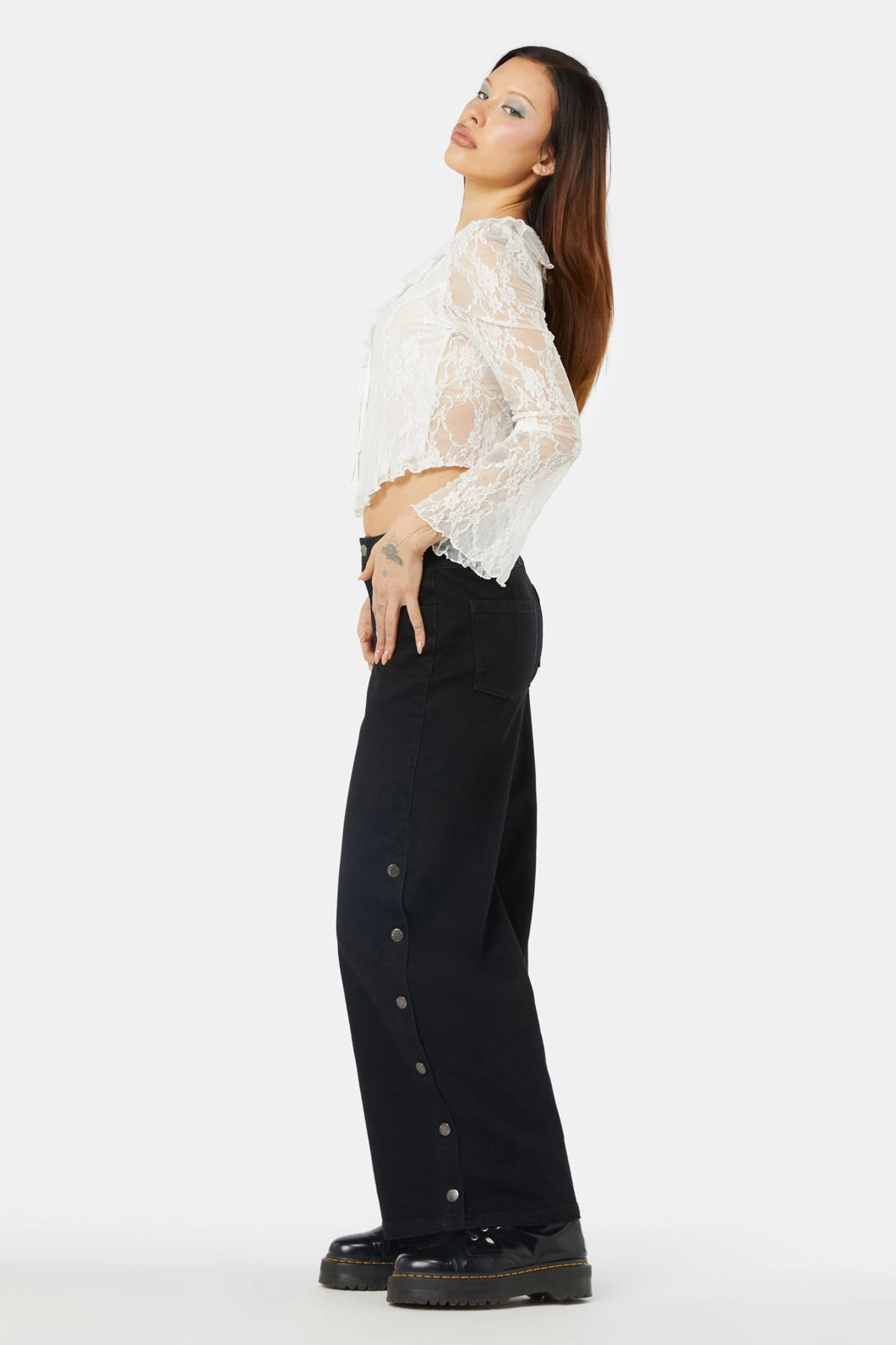 Willow Lace Overlay